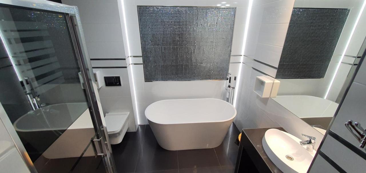 Hotel Bursztynowy Jozefow na Wisla Zewnętrze zdjęcie