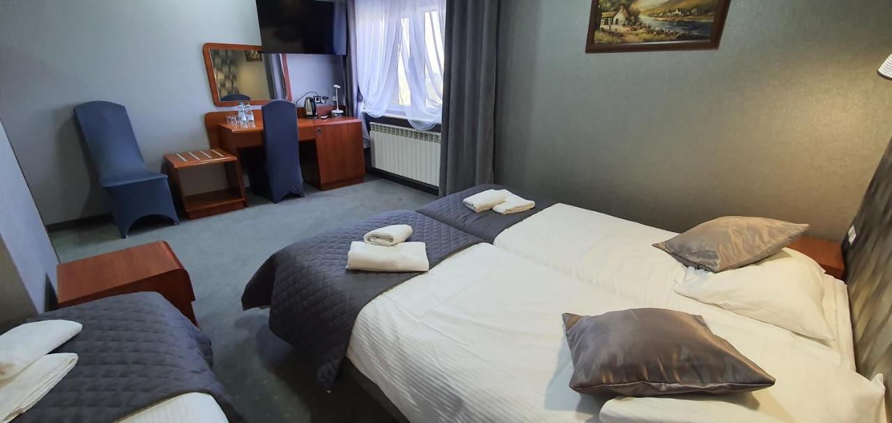 Hotel Bursztynowy Jozefow na Wisla Zewnętrze zdjęcie