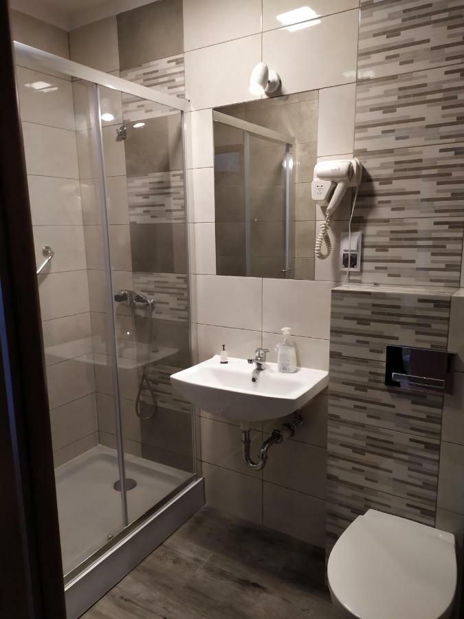Hotel Bursztynowy Jozefow na Wisla Zewnętrze zdjęcie